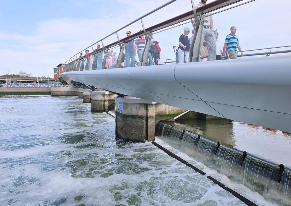 Lagan Weir Bridge — 6